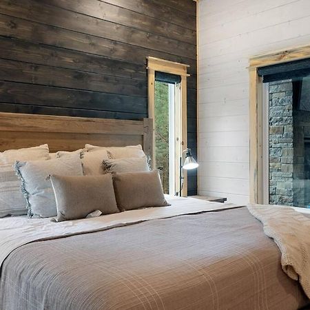 Lone Pine Lodge. Brand New! 2 Bedroom Luxury Cabin. Broken Bow Luaran gambar