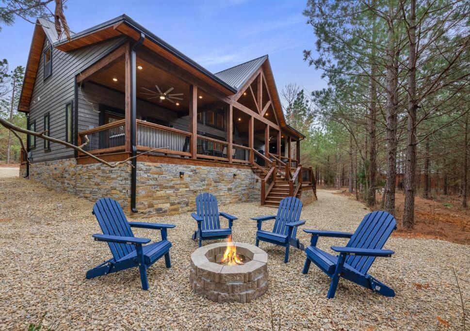 Lone Pine Lodge. Brand New! 2 Bedroom Luxury Cabin. Broken Bow Luaran gambar
