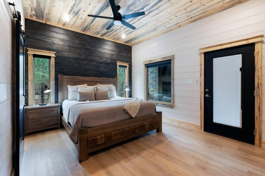 Lone Pine Lodge. Brand New! 2 Bedroom Luxury Cabin. Broken Bow Luaran gambar