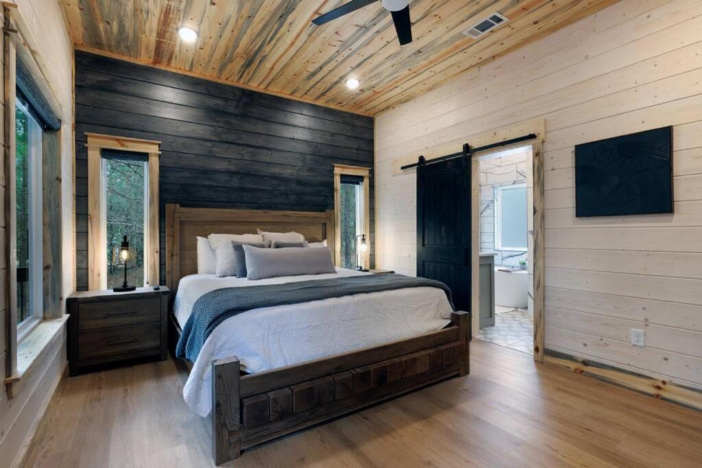 Lone Pine Lodge. Brand New! 2 Bedroom Luxury Cabin. Broken Bow Luaran gambar